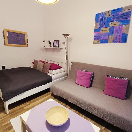 Nati Apartman Будапеща Екстериор снимка